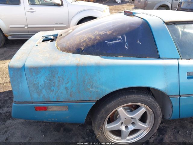 Chevrolet Corvette Image 11