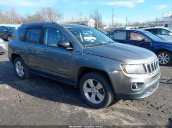  Salvage Jeep Compass