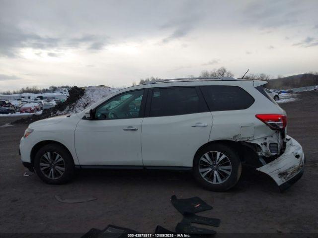 Nissan Pathfinder Sv Image 12