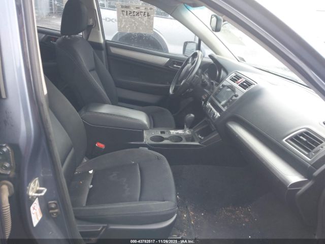 Subaru Legacy 2.5i Premium Image 3