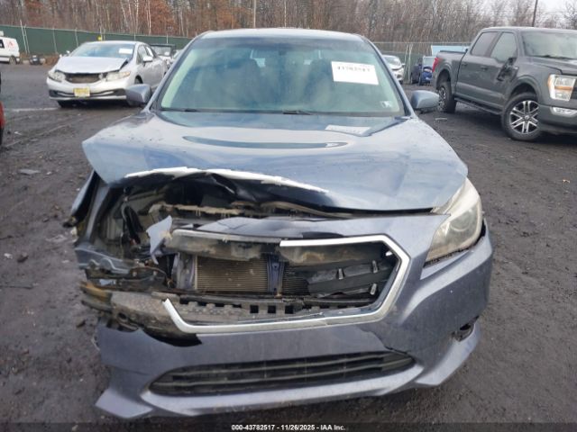 Subaru Legacy 2.5i Premium Image 9