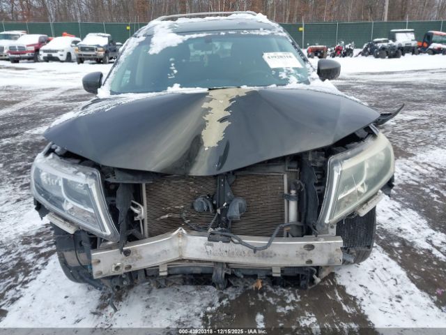 Nissan Pathfinder S Image 4