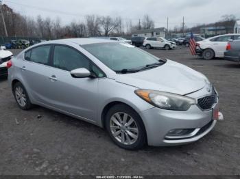  Salvage Kia Forte