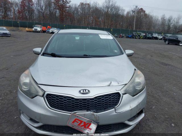 Kia Forte Ex Image 11
