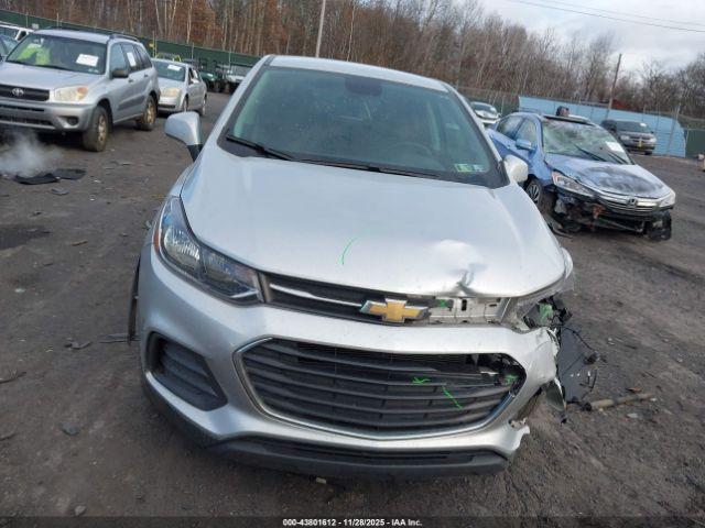 Chevrolet Trax Fwd Ls Image 15