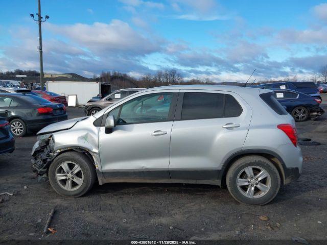 Chevrolet Trax Fwd Ls Image 10