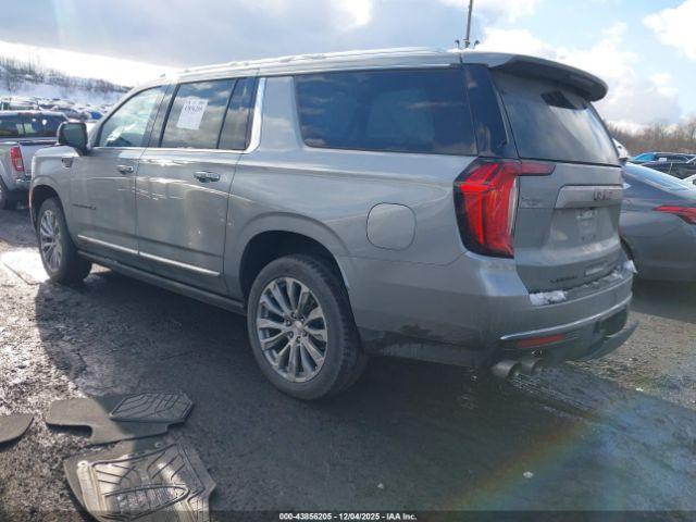 GMC Yukon 4wd Denali Image 7