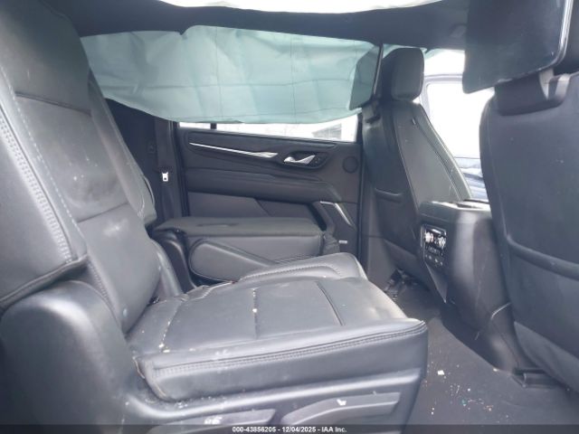 GMC Yukon 4wd Denali Image 15