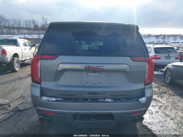 GMC Yukon 4wd Denali Image 6