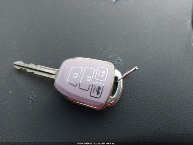 Toyota Corolla Le Image 7