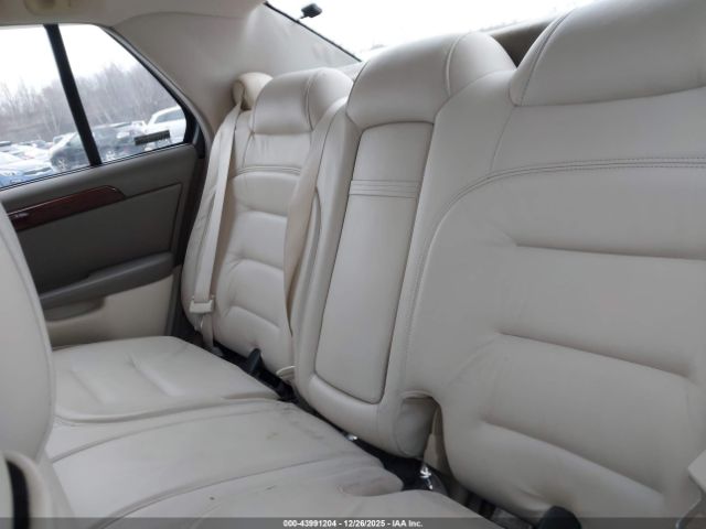 Cadillac DeVille Standard Image 9