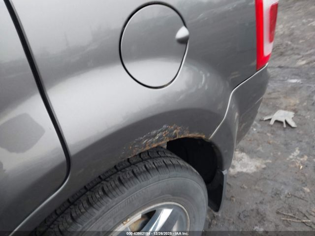 Ford Escape Limited Image 9