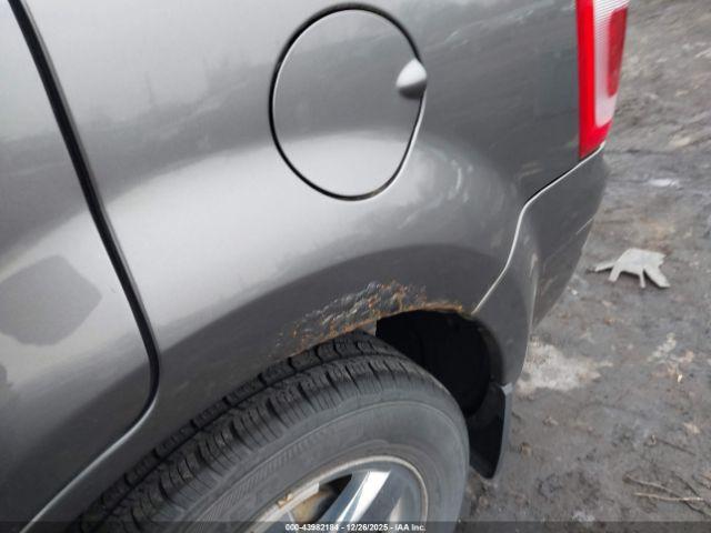 Ford Escape Limited Image 9