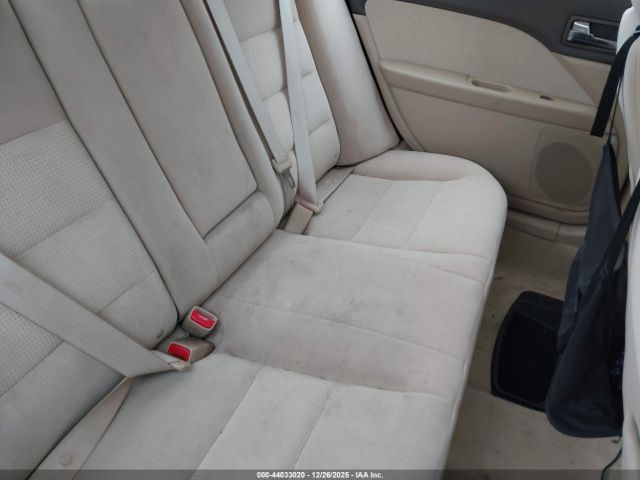 Ford Fusion Sel Image 8