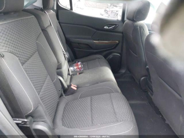 GMC Acadia Sle-1 Image 2