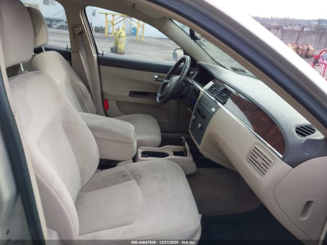 Buick LaCrosse Cx Image 10