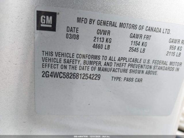 Buick LaCrosse Cx Image 9