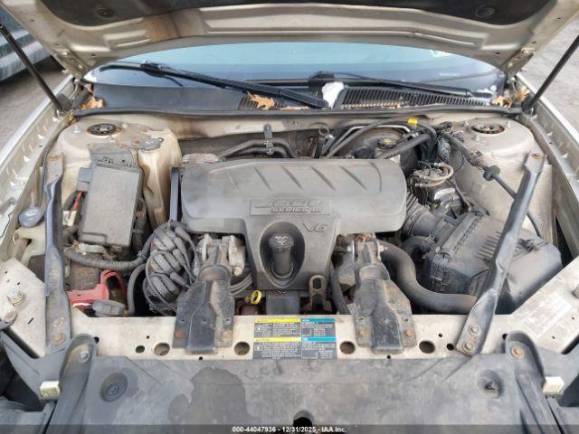 Buick LaCrosse Cx Image 11