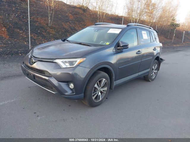 Toyota RAV4 Xle Image 2