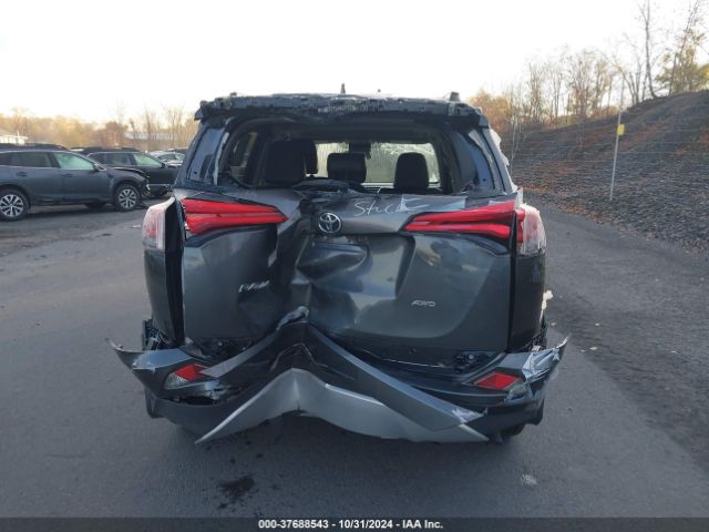 Toyota RAV4 Xle Image 6