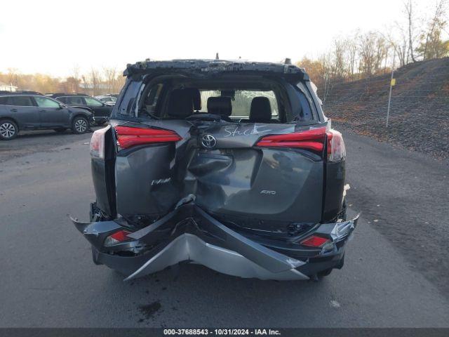 Toyota RAV4 Xle Image 6