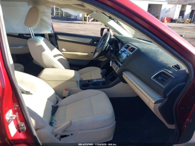 Subaru Legacy 2.5i Premium Image 6