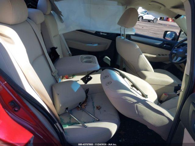 Subaru Legacy 2.5i Premium Image 12