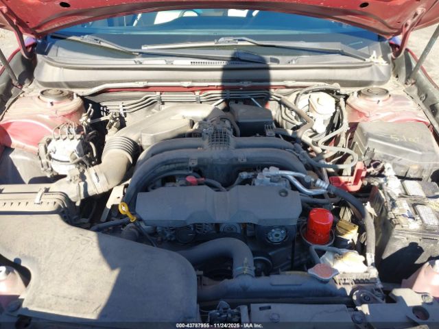 Subaru Legacy 2.5i Premium Image 16