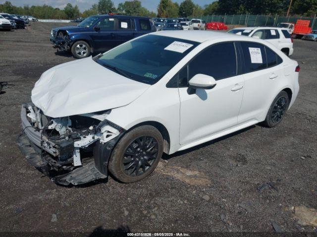 Toyota Corolla Le Image 2