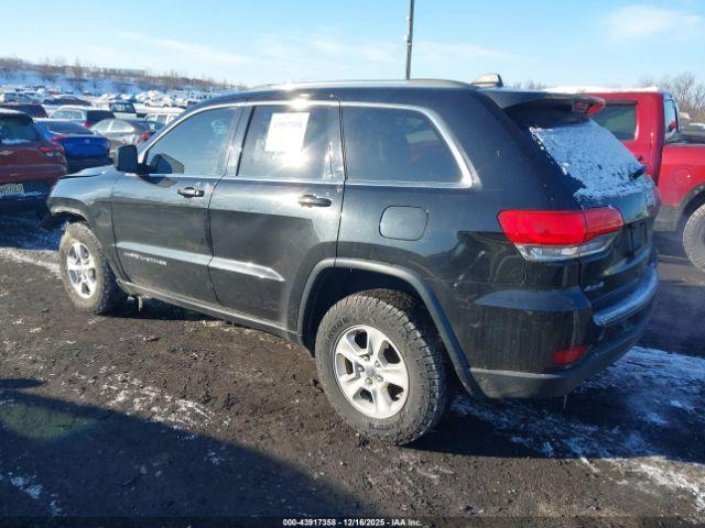 Jeep Grand Cherokee Laredo Image 2
