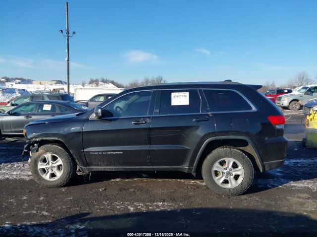 Jeep Grand Cherokee Laredo Image 3