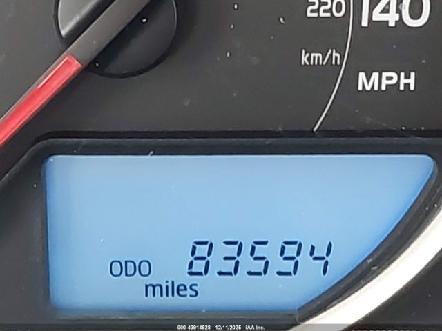 Toyota RAV4 Le Image 16