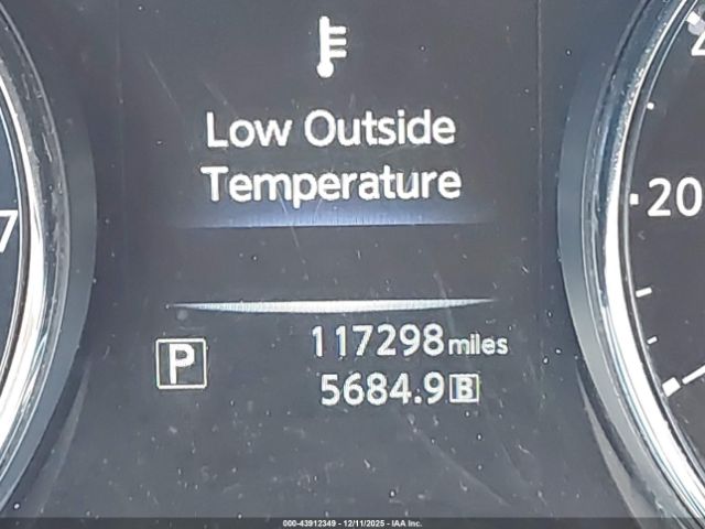 Nissan Rogue Sv Image 2