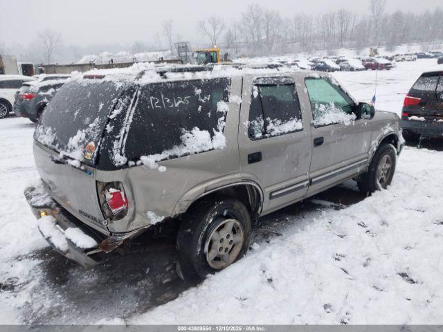 Chevrolet Blazer Ls Image 6