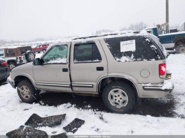 Chevrolet Blazer Ls Image 15