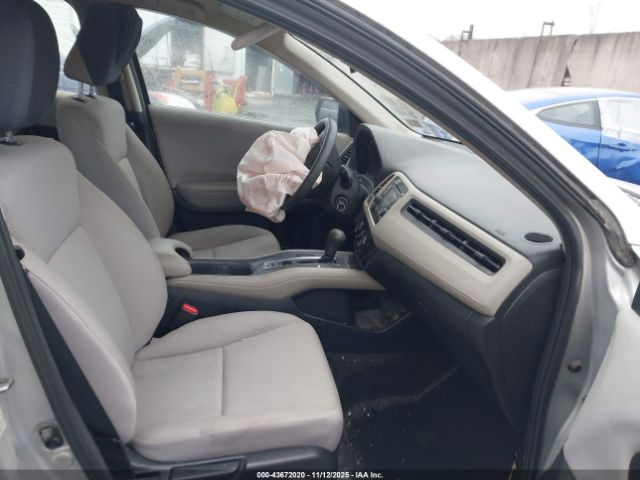 Honda HR-V Lx Image 14