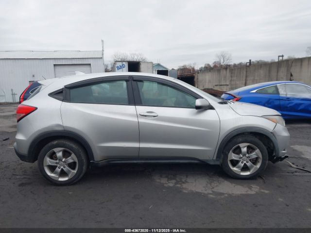 Honda HR-V Lx Image 4