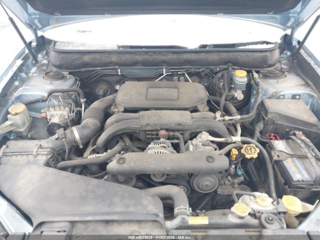 Subaru Legacy 2.5i Premium Image 2