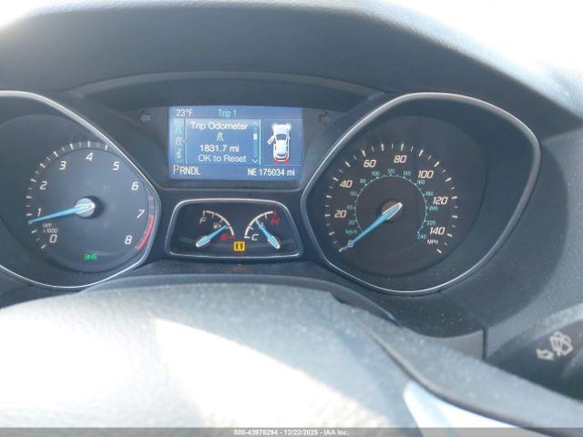 Ford Focus Se Image 12