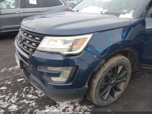 Ford Explorer Xlt Image 4