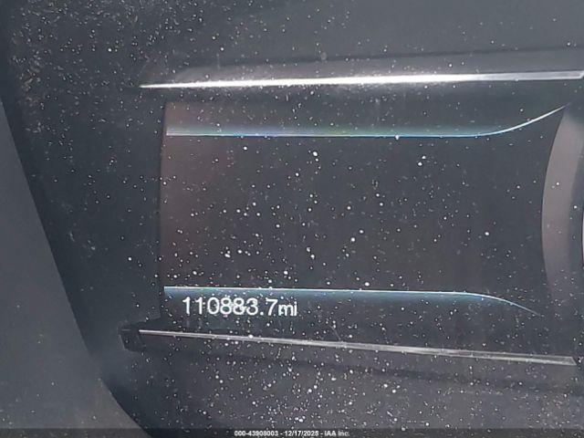 Ford Explorer Xlt Image 12