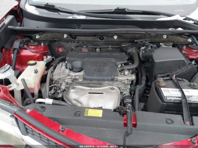 Toyota RAV4 Le Image 7