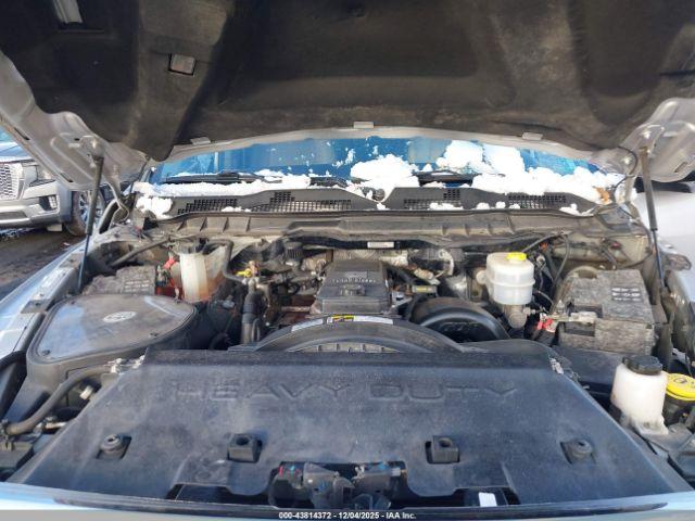 Ram 2500 Laramie Image 8