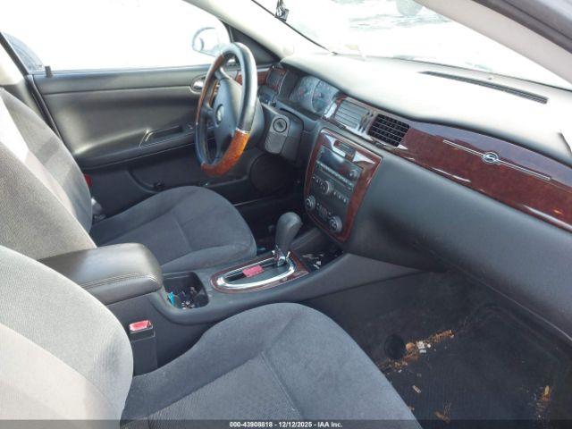 Chevrolet Impala Lt Image 9