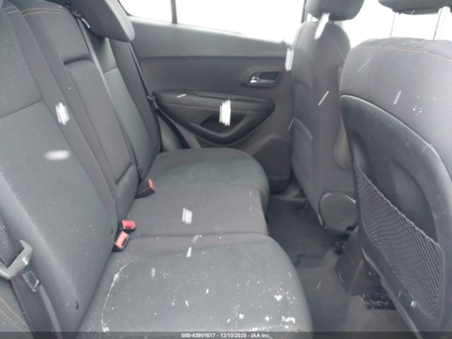 Chevrolet Trax Ls Image 8