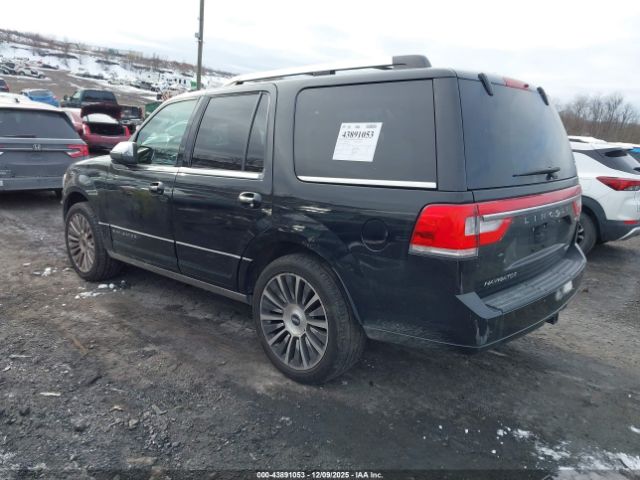 Lincoln Navigator Image 8
