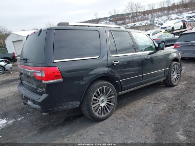 Lincoln Navigator Image 11