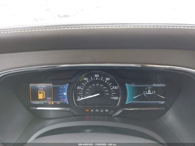 Lincoln Navigator Image 13