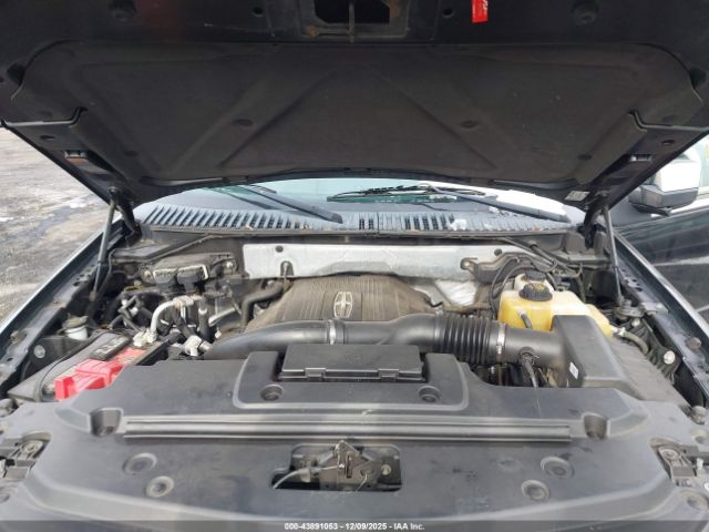 Lincoln Navigator Image 12