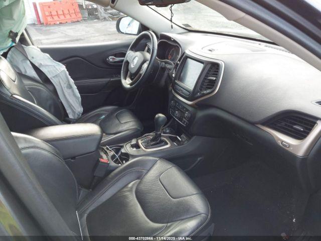 Jeep Cherokee Limited Image 10